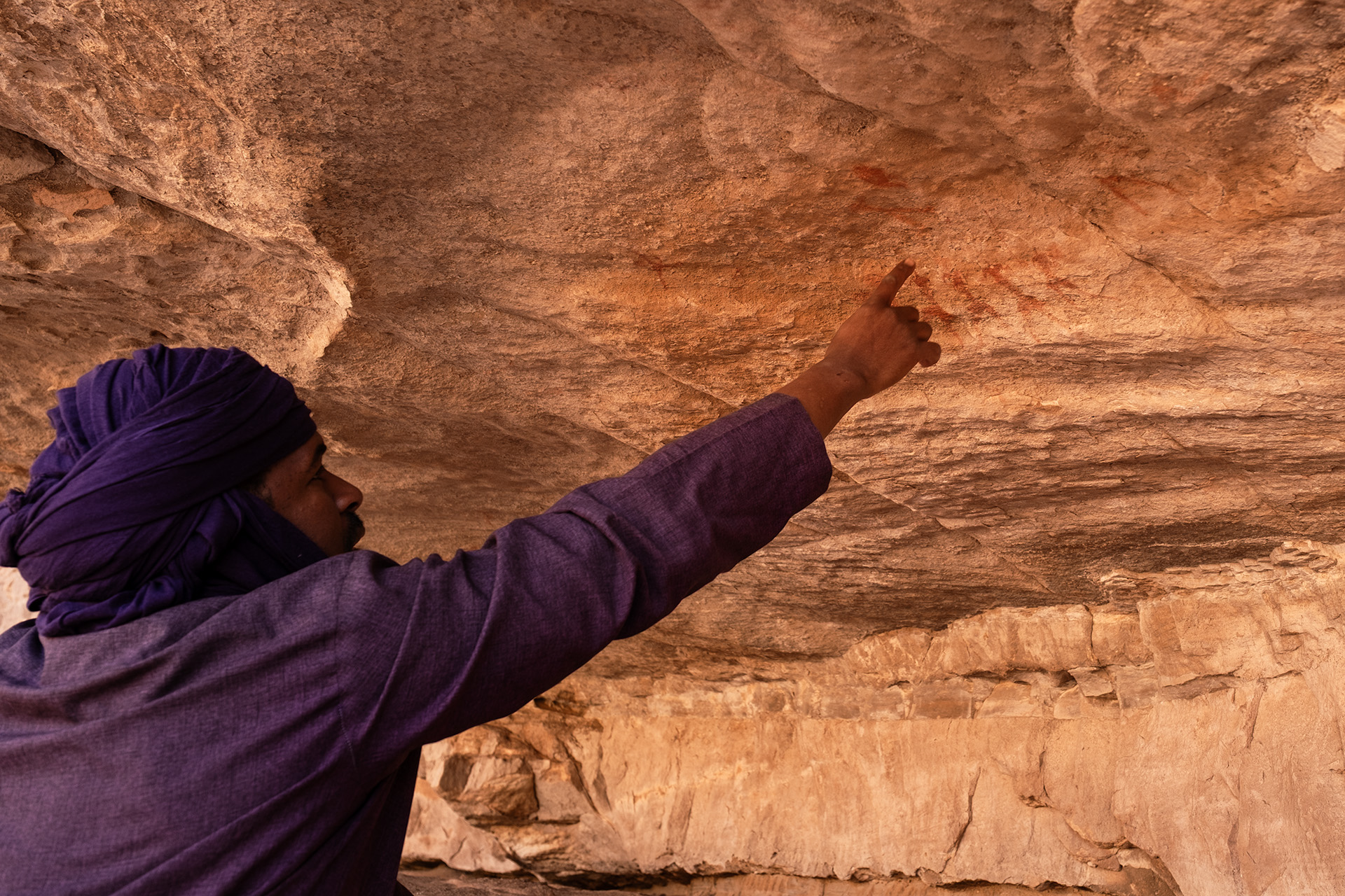 Prehistoric rock paintings in Algerian Sahara desert
